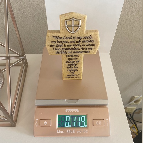 Christian cross decor with scripture - Picture 3 of 5